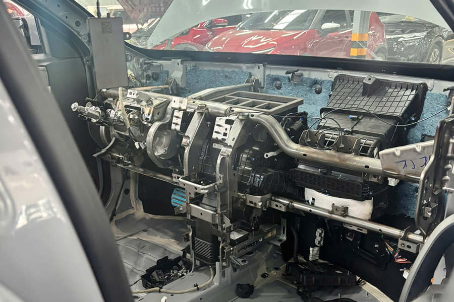 xưởng dịch vụ 3s tại vinfast tâm phong bình chánh